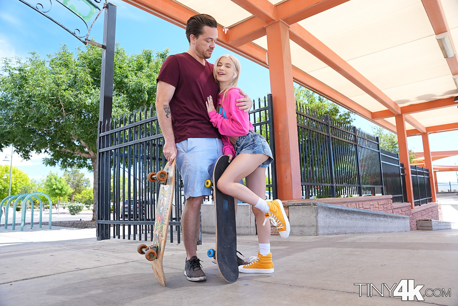Big Dick For Skater Girl