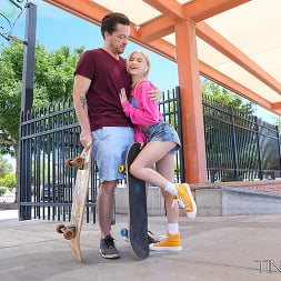 Big Dick For Skater Girl